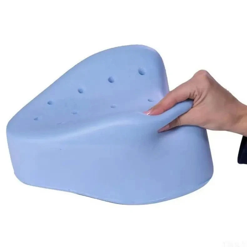 Close up view of the memory foam used in the leg pillow. 
