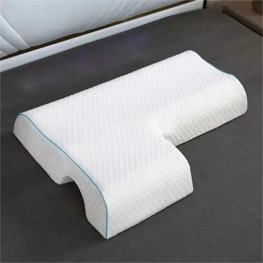 Side sleeping orthopedic pillow.